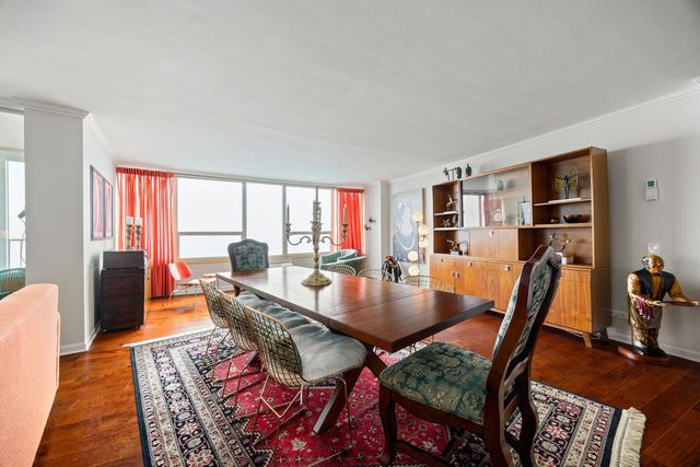 940 W Glenlake Avenue 34D, Chicago, IL 60660