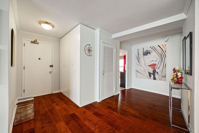 940 W Glenlake Avenue 34D, Chicago, IL 60660