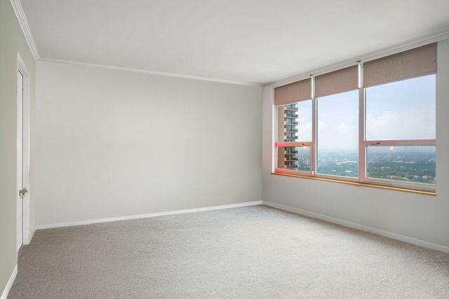 940 W Glenlake Avenue 34D, Chicago, IL 60660