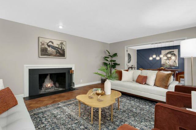 4722 Coventry Road E, Minnetonka, MN 55345