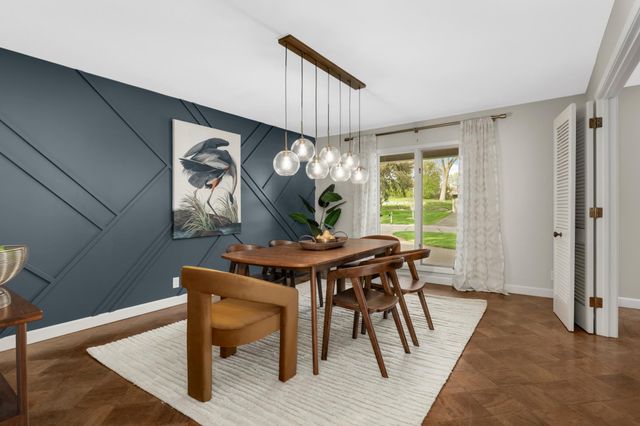4722 Coventry Road E, Minnetonka, MN 55345