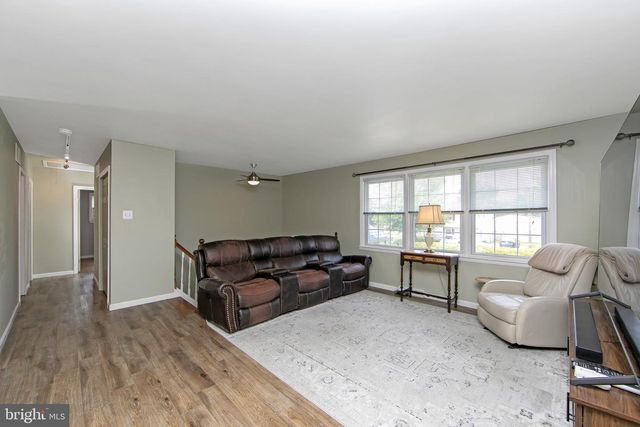 2109 BERKELEY DR, Vineland, NJ 08361
