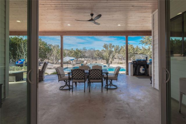 105 Taylor Creek WAY, Liberty Hill, TX 78642