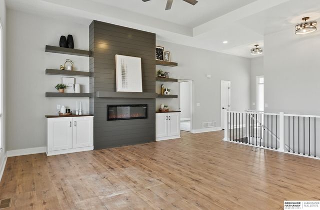 16718 Mormon Street, Bennington, NE 68007