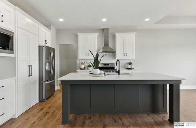 16718 Mormon Street, Bennington, NE 68007