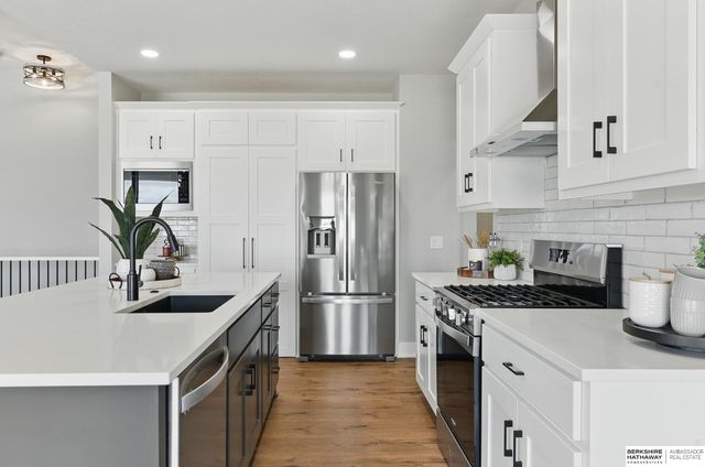 16718 Mormon Street, Bennington, NE 68007