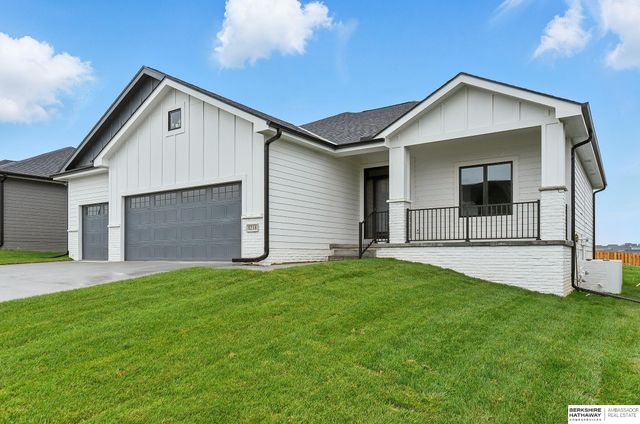16718 Mormon Street, Bennington, NE 68007