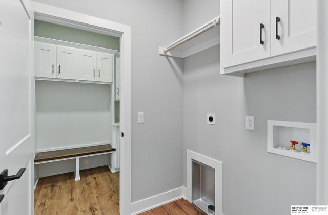 16718 Mormon Street, Bennington, NE 68007