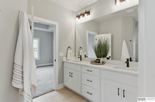 16718 Mormon Street, Bennington, NE 68007