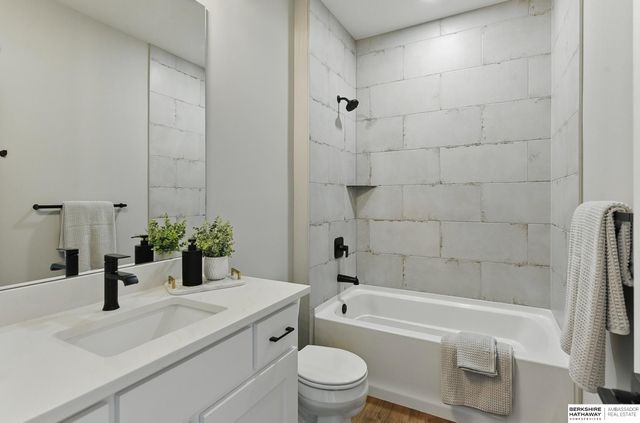 16718 Mormon Street, Bennington, NE 68007