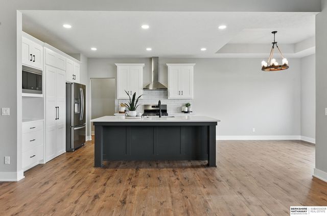 16718 Mormon Street, Bennington, NE 68007