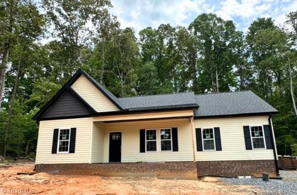 377 Gregory Court, Asheboro, NC 27205