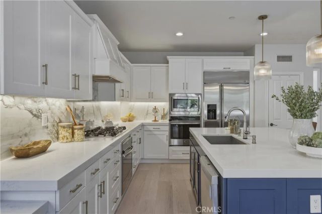 15 Calle Saltamontes, San Clemente, CA 92673