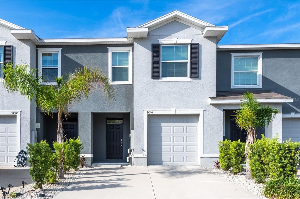 34310 REDWOOD DAWN LANE, Wesley Chapel, FL 33543