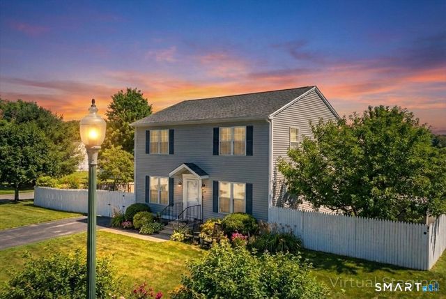 76 Alice St Extension, Norwich, CT 06360