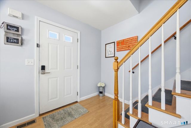 76 Alice St Extension, Norwich, CT 06360