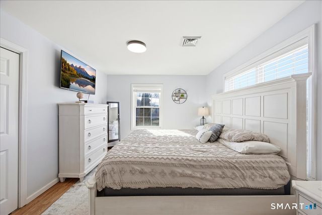 76 Alice St Extension, Norwich, CT 06360