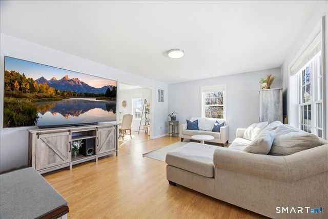 76 Alice St Extension, Norwich, CT 06360