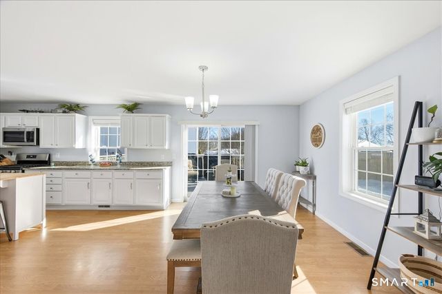 76 Alice St Extension, Norwich, CT 06360