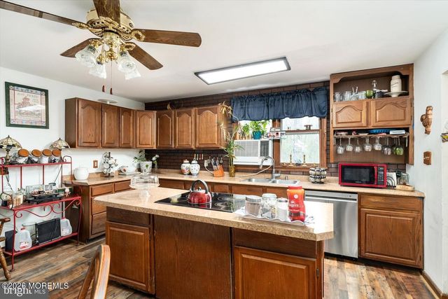 48 Tower Road, Cream Ridge, NJ 08514