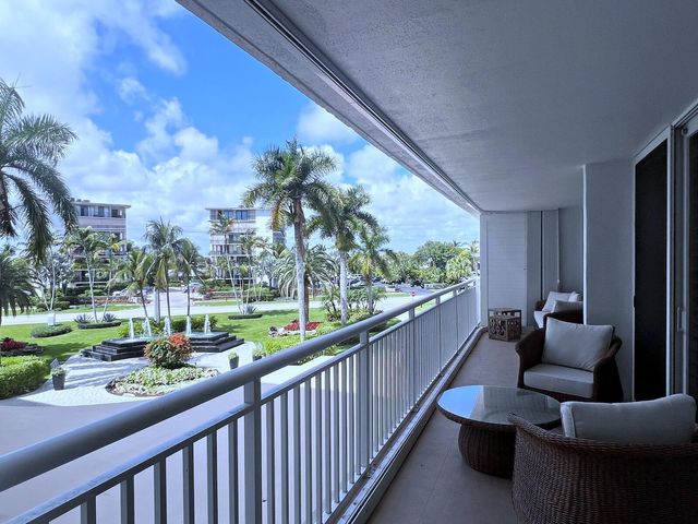 3546 S Ocean Boulevard 316, South Palm Beach, FL 33480