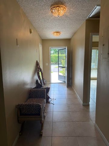 728 Lago Road, Delray Beach, FL 33445