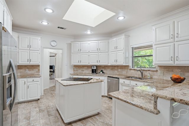 1363 Cross Timber Drive, Southlake, TX 76092