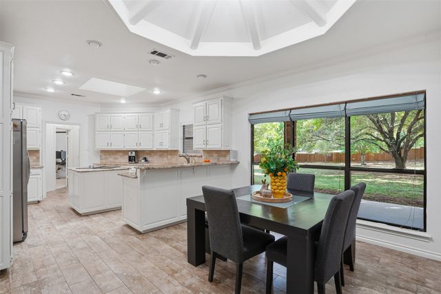 1363 Cross Timber Drive, Southlake, TX 76092