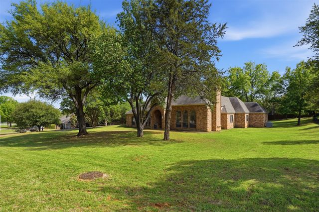1363 Cross Timber Drive, Southlake, TX 76092