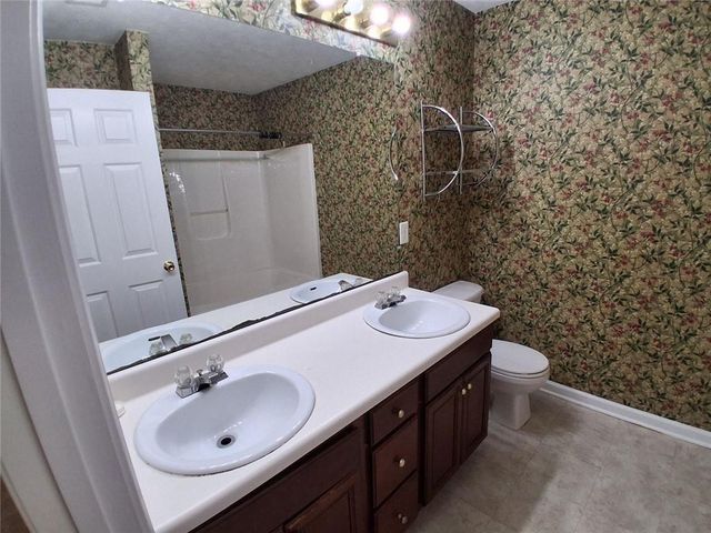 3617 Oakland Spring Court, Snellville, GA 30039