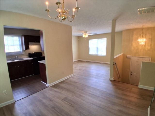 3617 Oakland Spring Court, Snellville, GA 30039