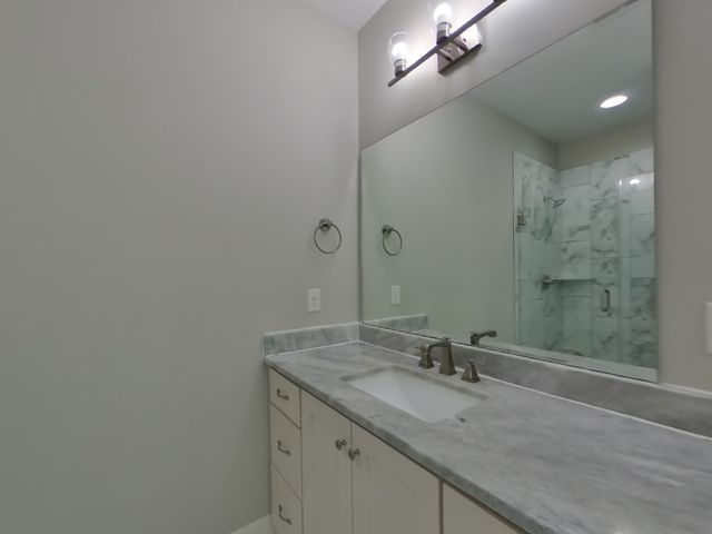 1244 Hillwood Private Cv, Nashville, TN 37209