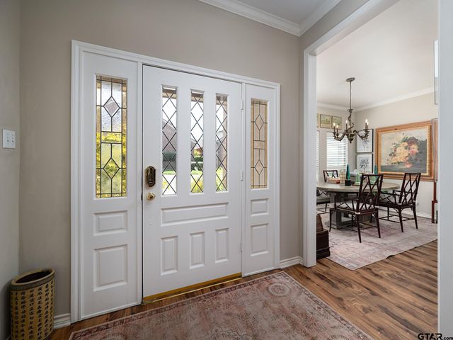 900 Derrick Ct, Tyler, TX 75703