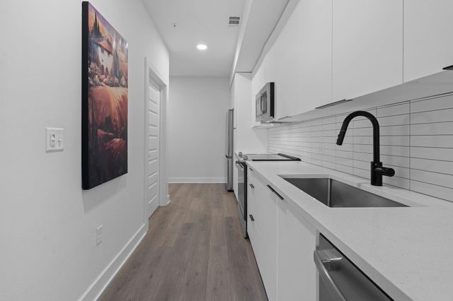 2220 Webberville RD 225, Austin, TX 78702