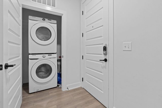 2220 Webberville RD 225, Austin, TX 78702