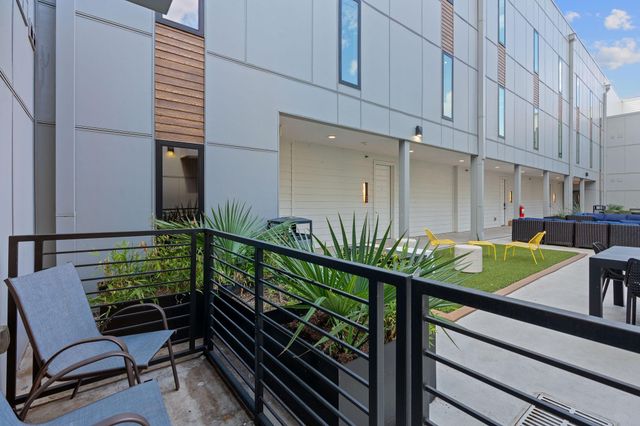 2220 Webberville RD 225, Austin, TX 78702