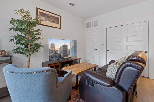 2220 Webberville RD 225, Austin, TX 78702