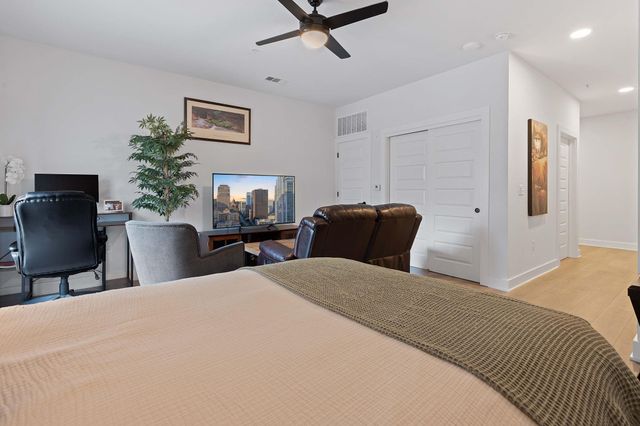 2220 Webberville RD 225, Austin, TX 78702