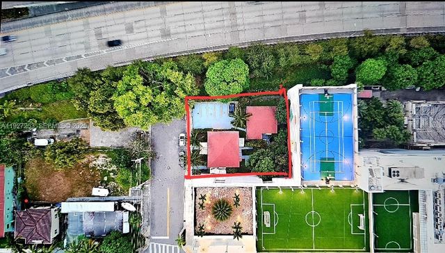 364 SW 11th St, Miami, FL 33130