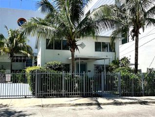 364 SW 11th St, Miami, FL 33130