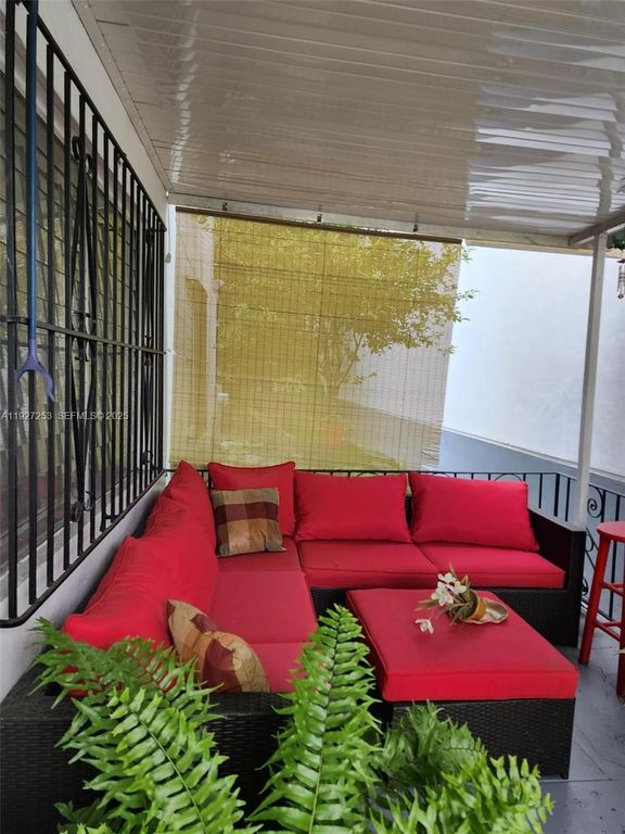 Image 62 of property listing at 364 SW 11th St, Miami, FL 33130