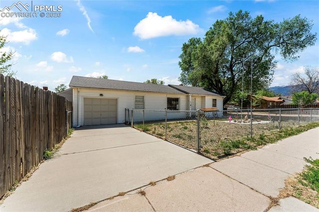 849 E Fountain Boulevard, Colorado Springs, CO 80903