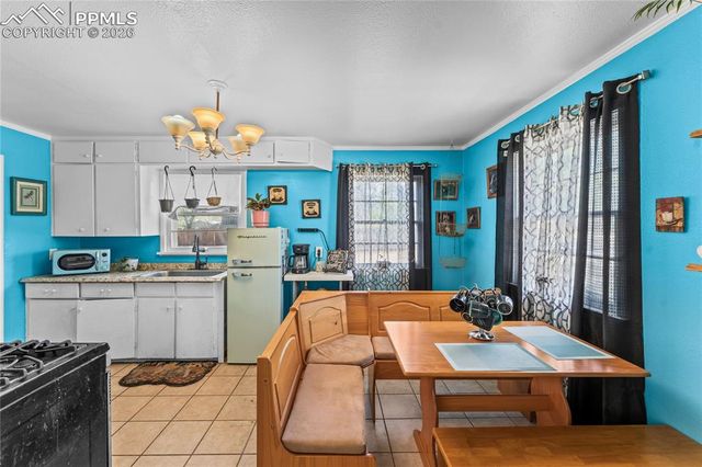 849 E Fountain Boulevard, Colorado Springs, CO 80903