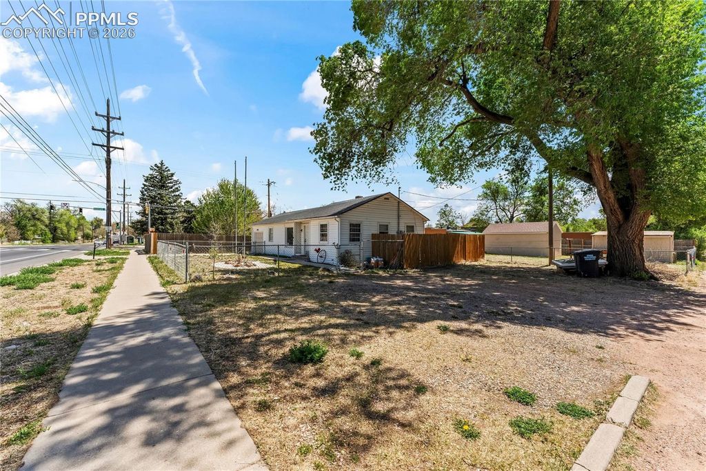 849 E Fountain Boulevard, Colorado Springs, CO 80903 — photo 3