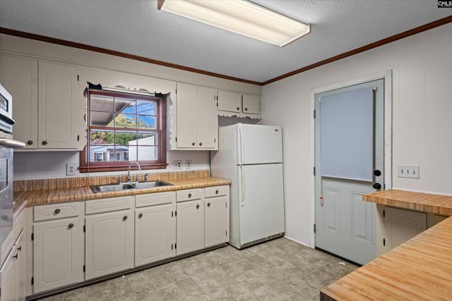 167 Saint Mark Drive, West Columbia, SC 29170