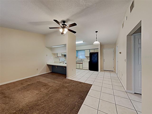 32819 BLOSSOM LANE, Leesburg, FL 34788