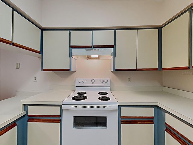 32819 BLOSSOM LANE, Leesburg, FL 34788