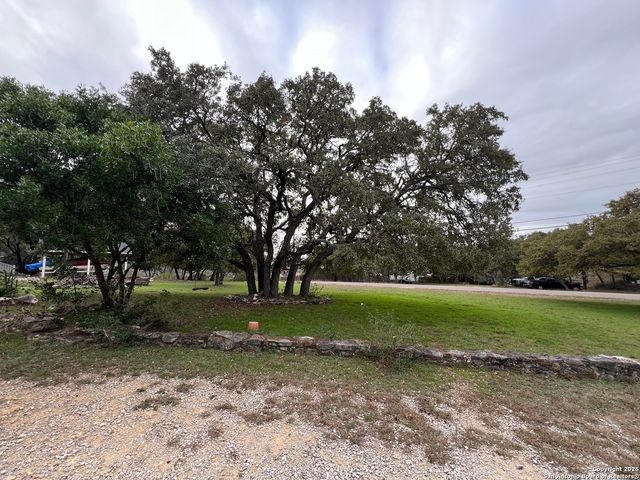 265 SUSIE DR, Canyon Lake, TX 78133