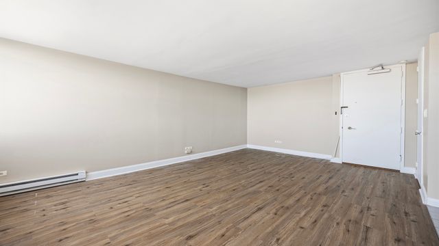 3110 N Sheridan Road 1807, Chicago, IL 60657