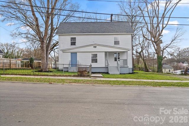 913 W 3rd Avenue, Gastonia, NC 28052